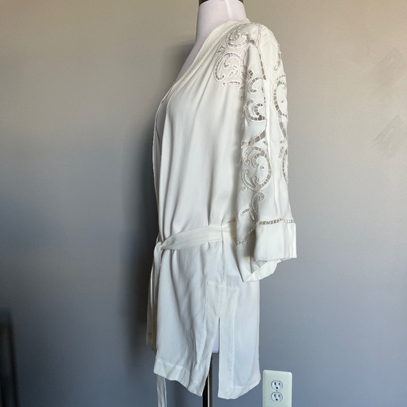 Kobi Halperin Britney Ivory White Duster Belted Kimono Eyelets Jacket XS/S - Picture 10 of 14